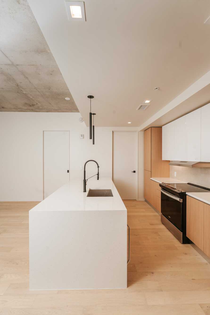 kitchen-in-the-floodgate-apartments in san antonio-51 2